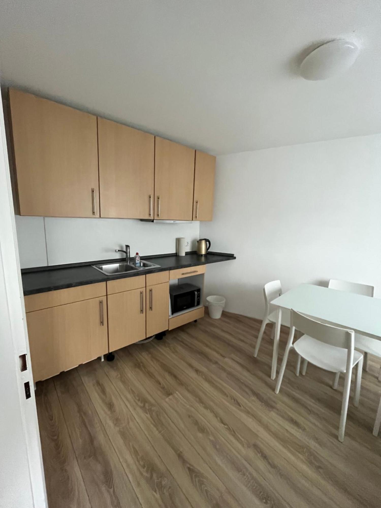 Apartment Dusseldorf-City Extérieur photo